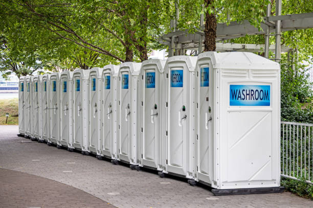 Best Porta potty rental near me  in Forest Oaks, NC